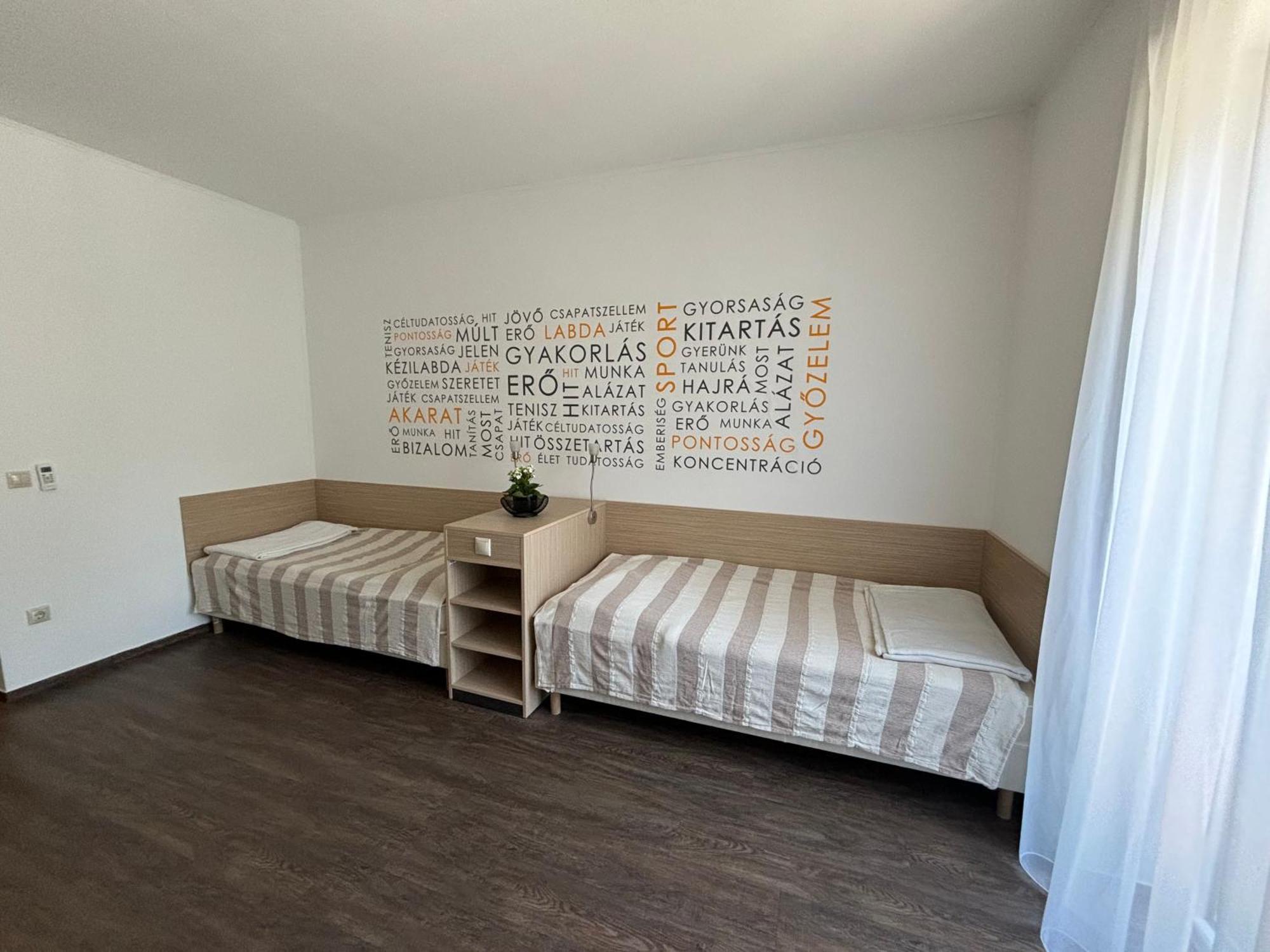 Skc Siofok Aparthotel Exterior photo