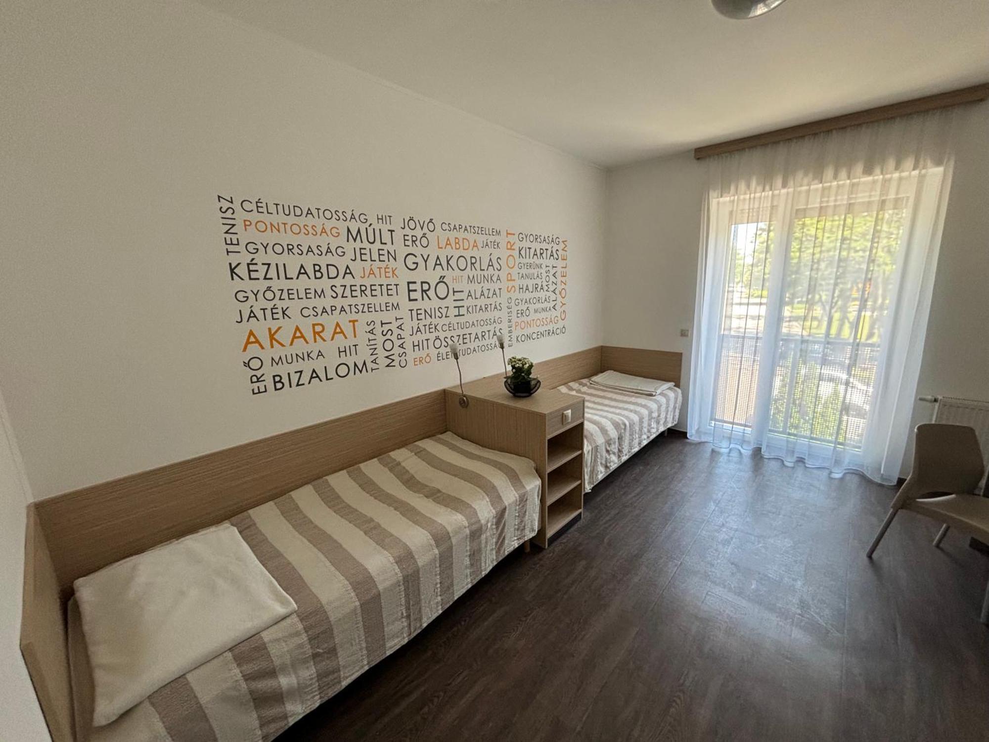 Skc Siofok Aparthotel Exterior photo